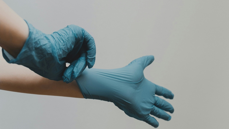 Der Unterschied zwischen Nitrilhandschuhen und Latexhandschuhen: Wie wählt man die besten Schutzhandschuhe aus?